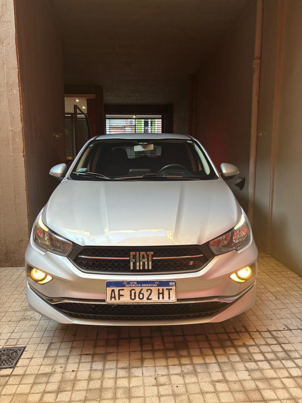 Fiat Cronos 1.8 precision 16v