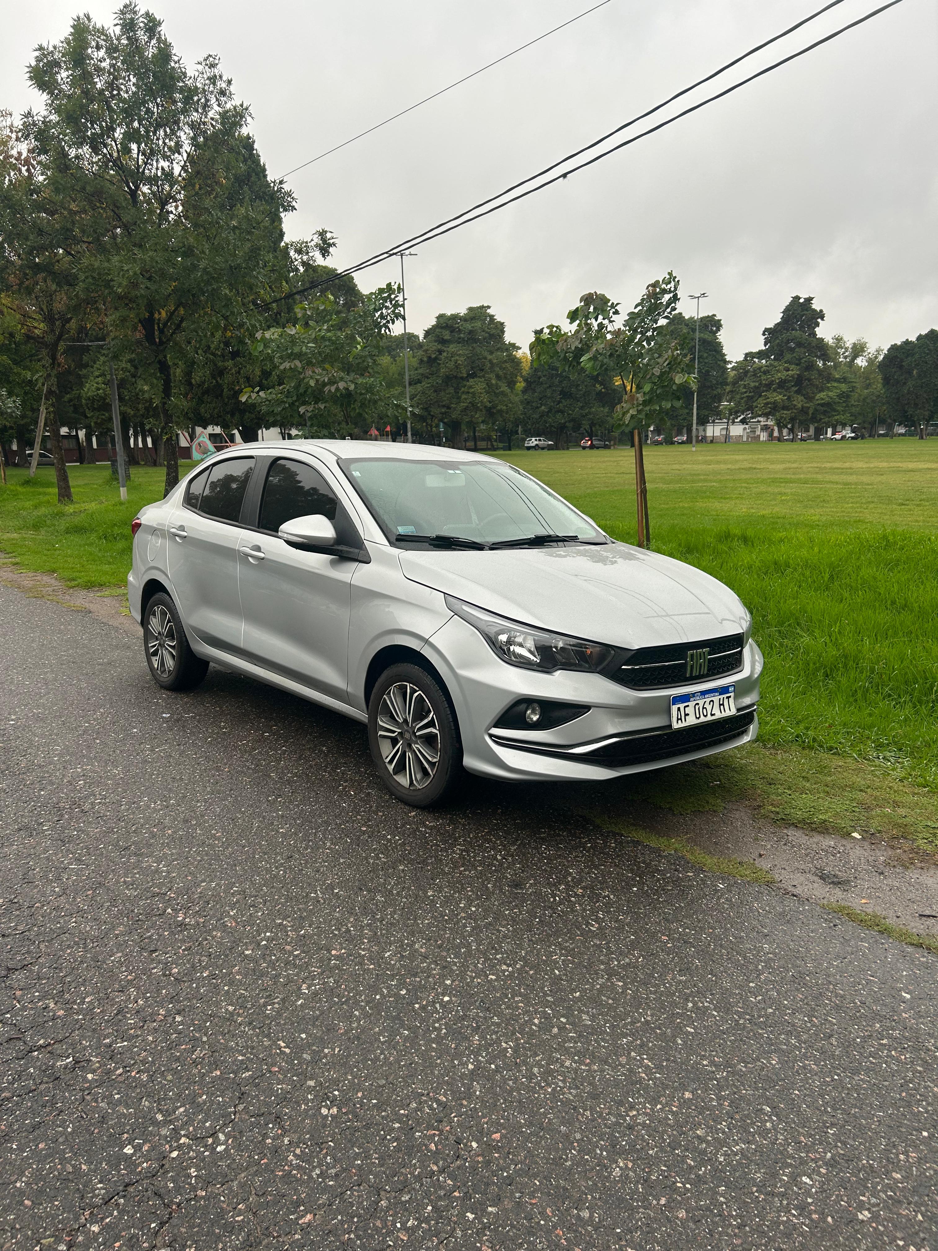 Fiat Cronos 1.8 precision 16v